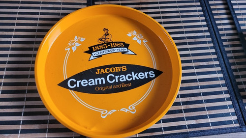 Tin tray jacob - tray, cream