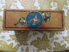Biscuit tin used for cream